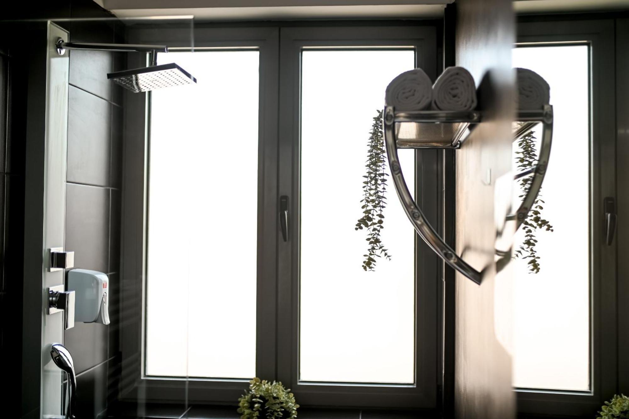 Urban Elegance - Stylish Central Accommodation Bucureşti Rom bilde